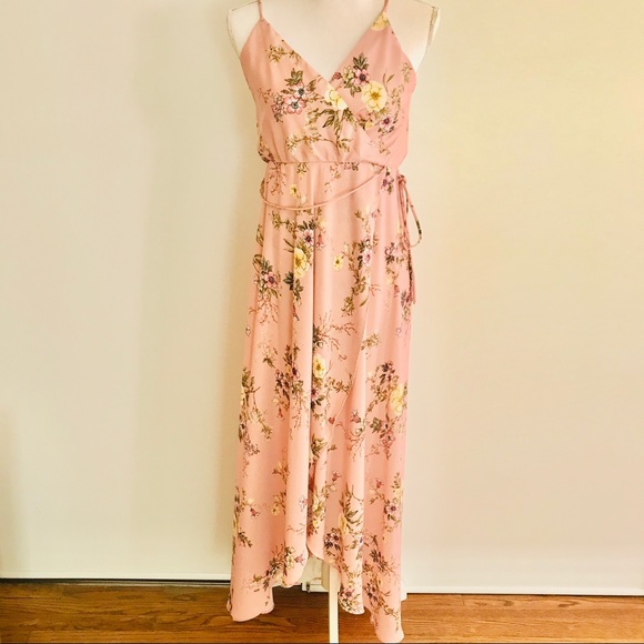 Free People Dresses & Skirts - Ruffle drape dress